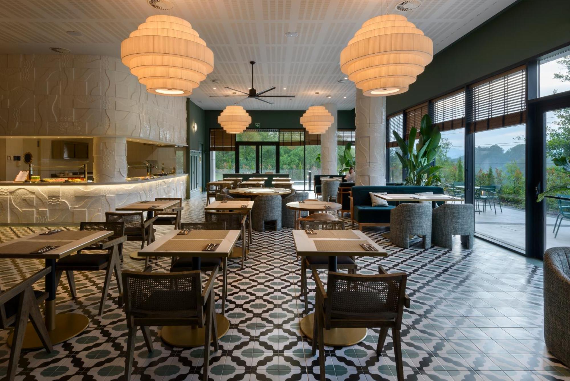 Hotel Tres Reyes San Sebastian Ngoại thất bức ảnh