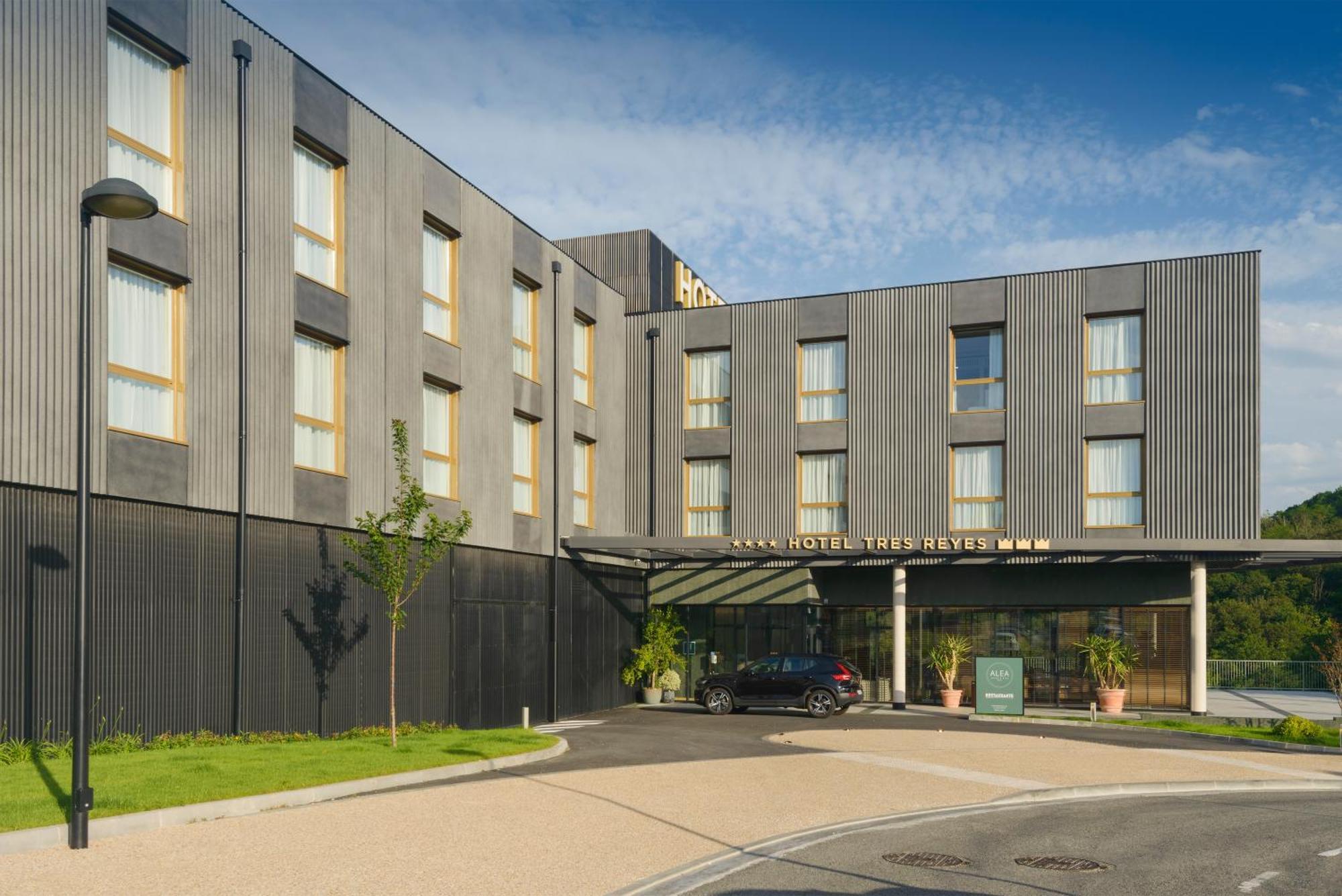 Hotel Tres Reyes San Sebastian Ngoại thất bức ảnh