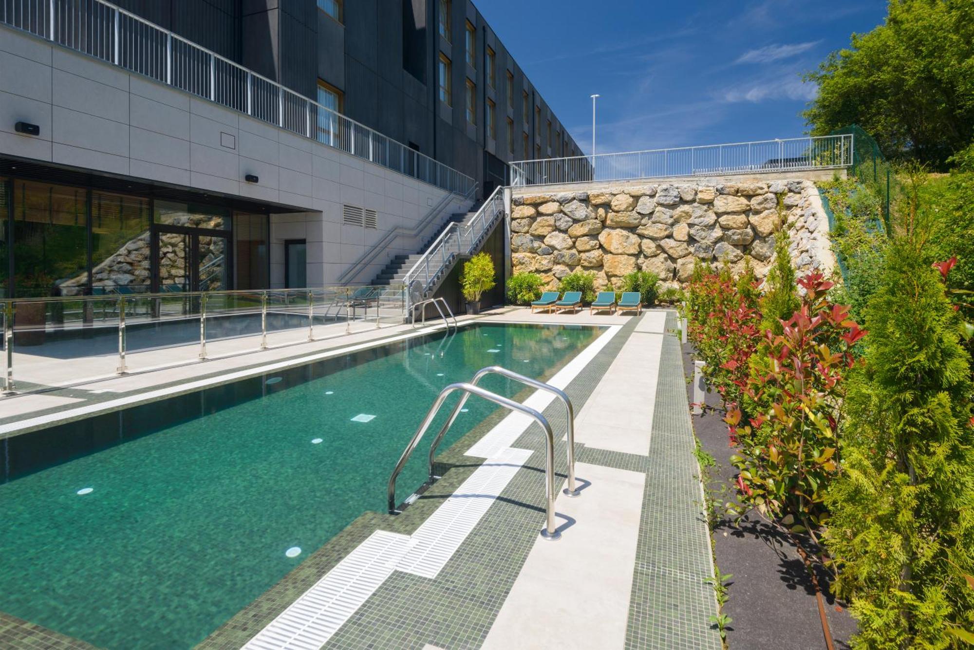 Hotel Tres Reyes San Sebastian Ngoại thất bức ảnh