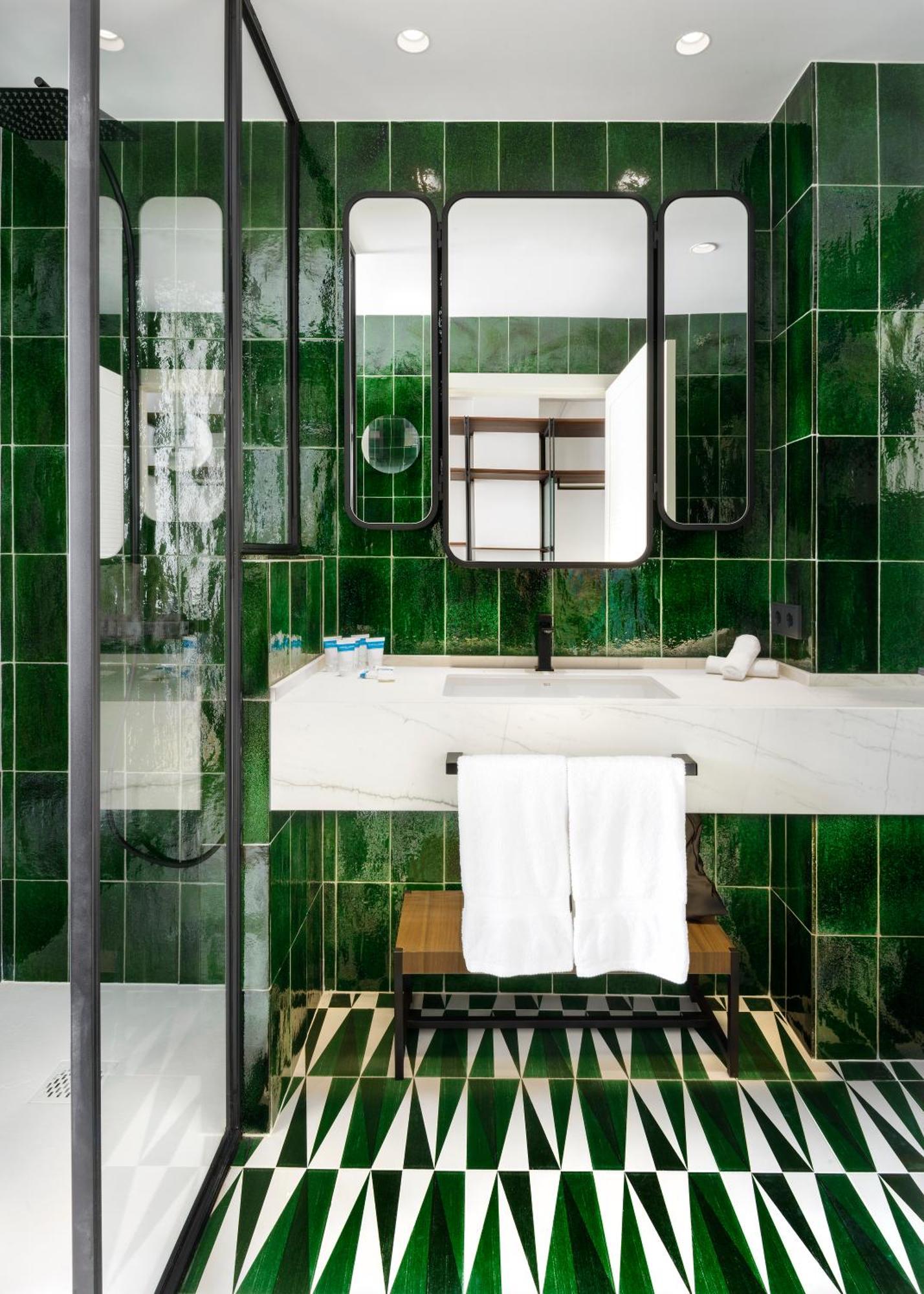 Hotel Tres Reyes San Sebastian Ngoại thất bức ảnh